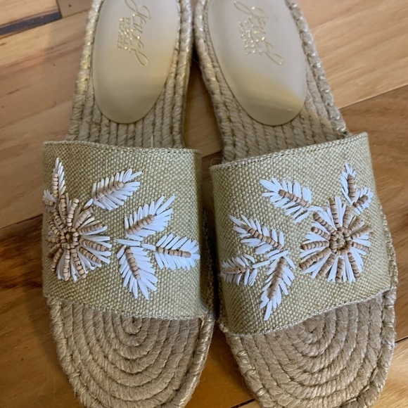 Jewel by Badgley Mischka embellished espadrilles 7 - Picture 5 of 5